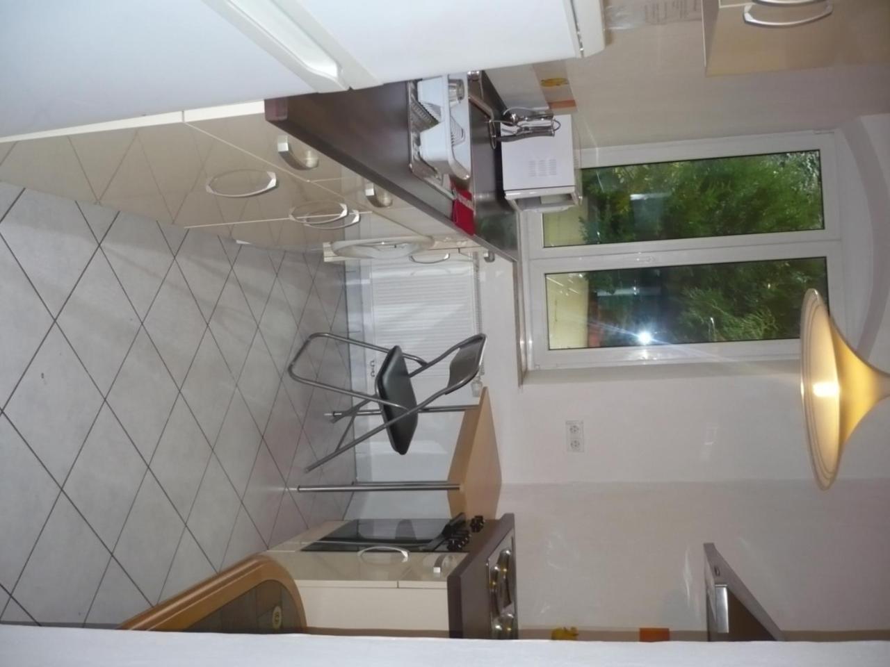 Gabelsberger To Share Apartment *